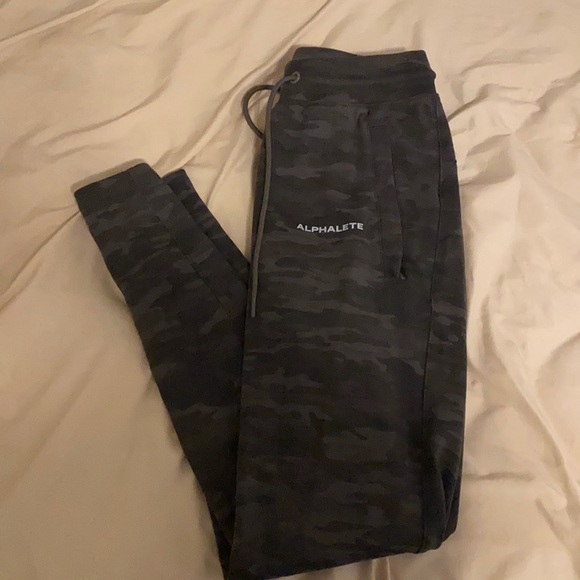 Alphalete Pants - Alphalete Washed Core Jogger